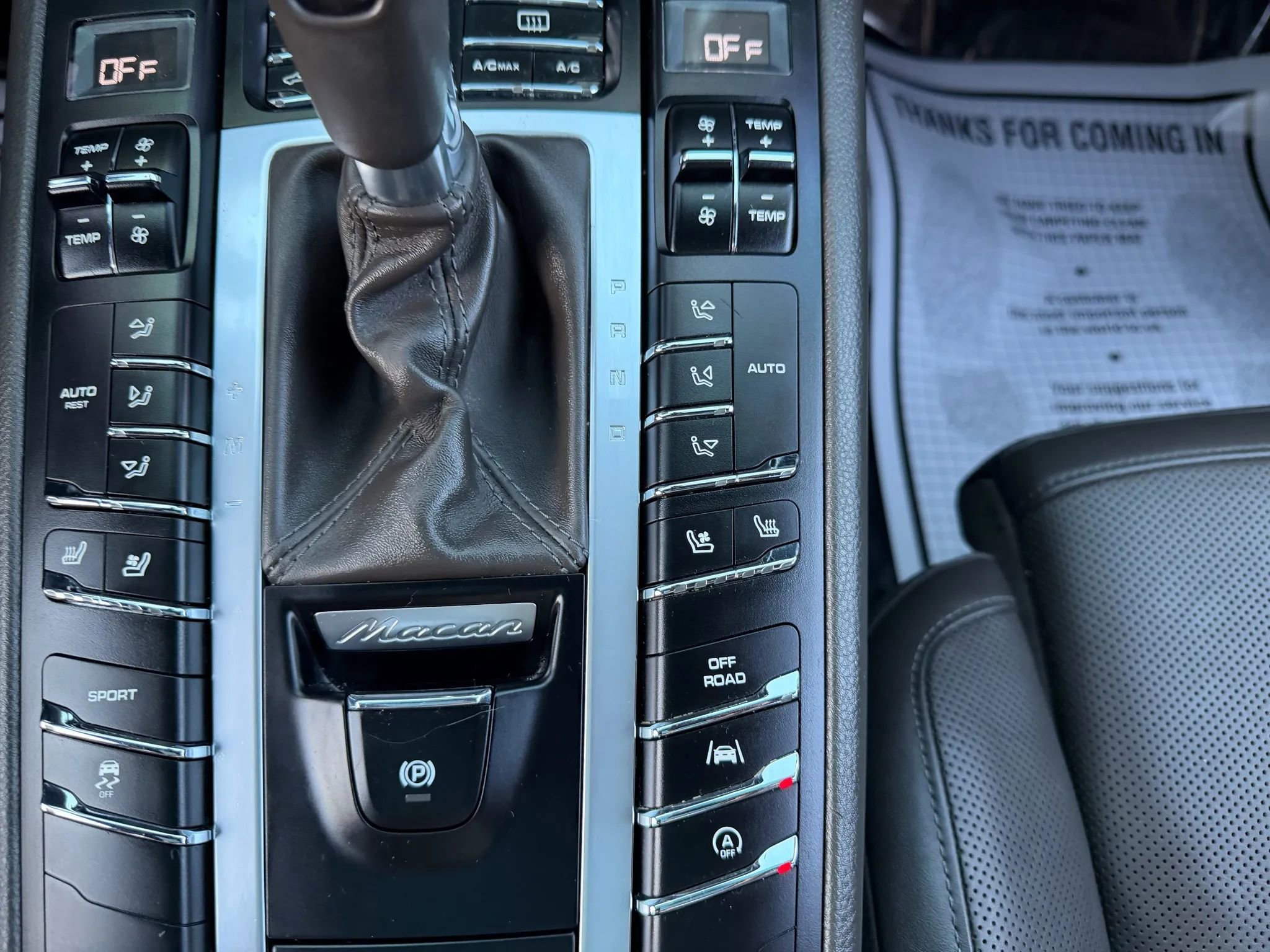 Used 2018 Porsche Macan Sport Edition image 25