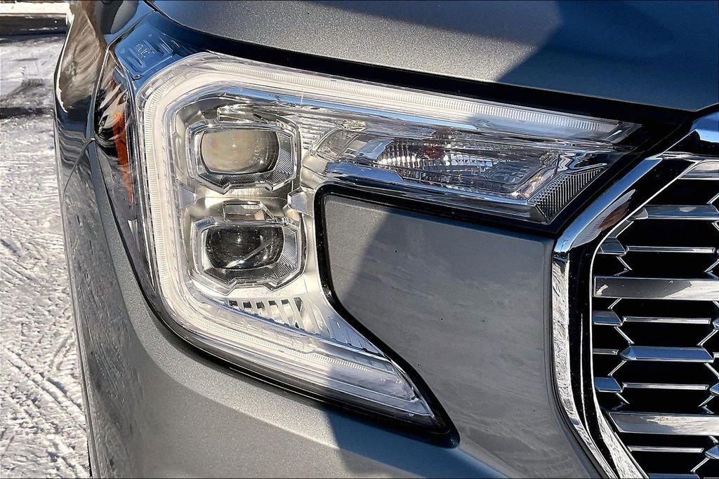 Used 2024 GMC Terrain Denali image 30