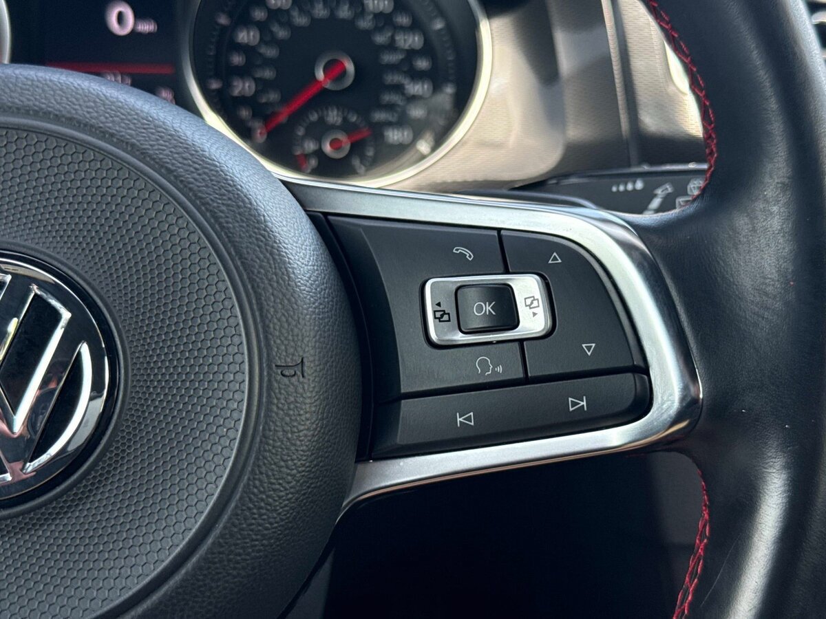 Used 2017 Volkswagen GTI Sport FWD image 30