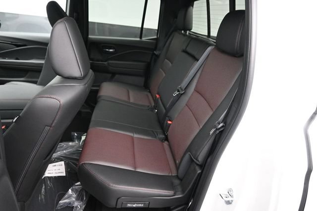 New 2026 Honda Ridgeline Black Edition image 12