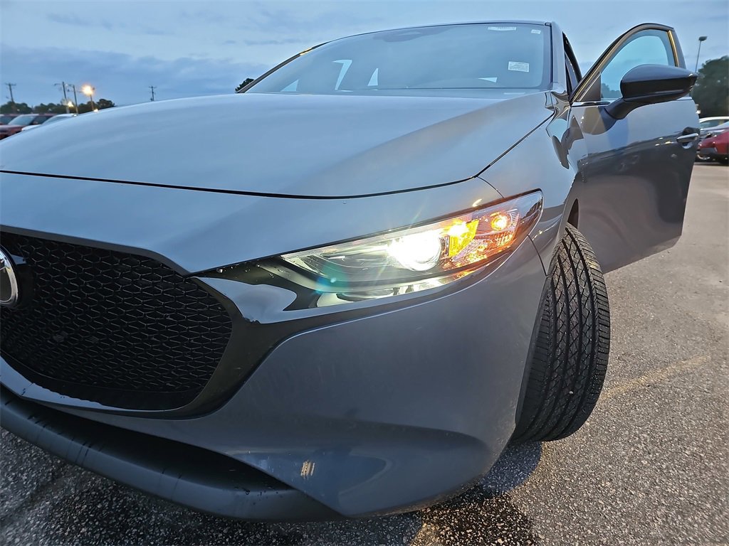New 2026 MAZDA MAZDA3 Carbon image 33