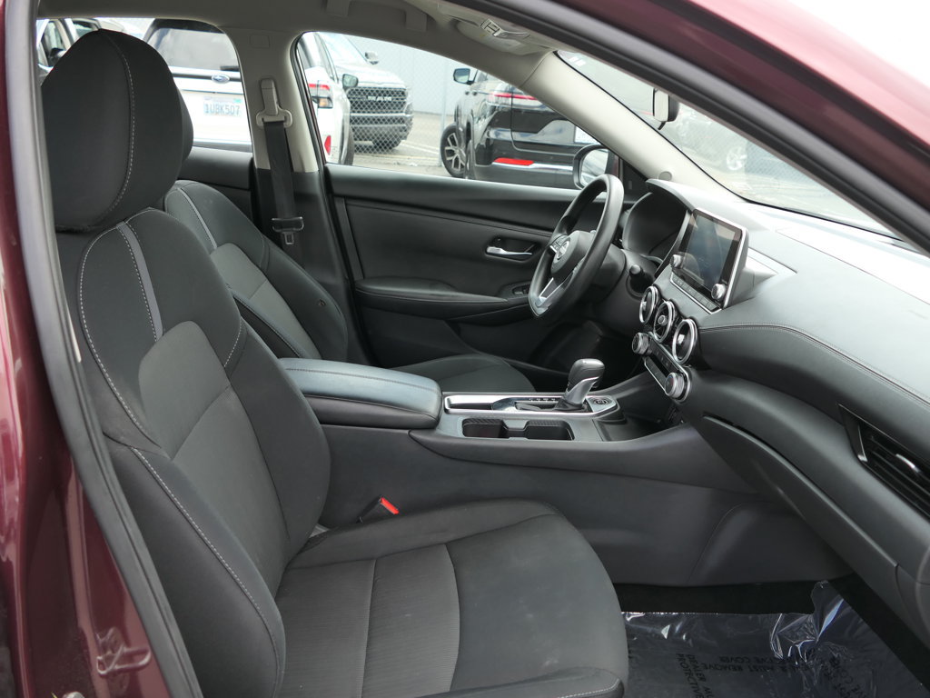 Used 2024 Nissan Sentra SV FWD image 21