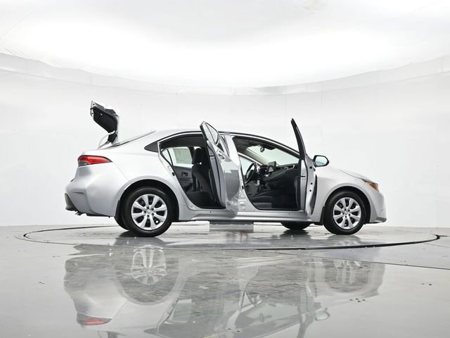 Used 2024 Toyota Corolla LE FWD image 52