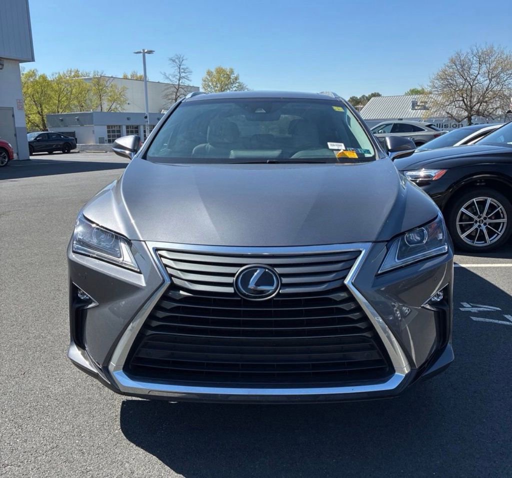 Used 2019 Lexus RX 350 AWD w/ Navigation Package image 2