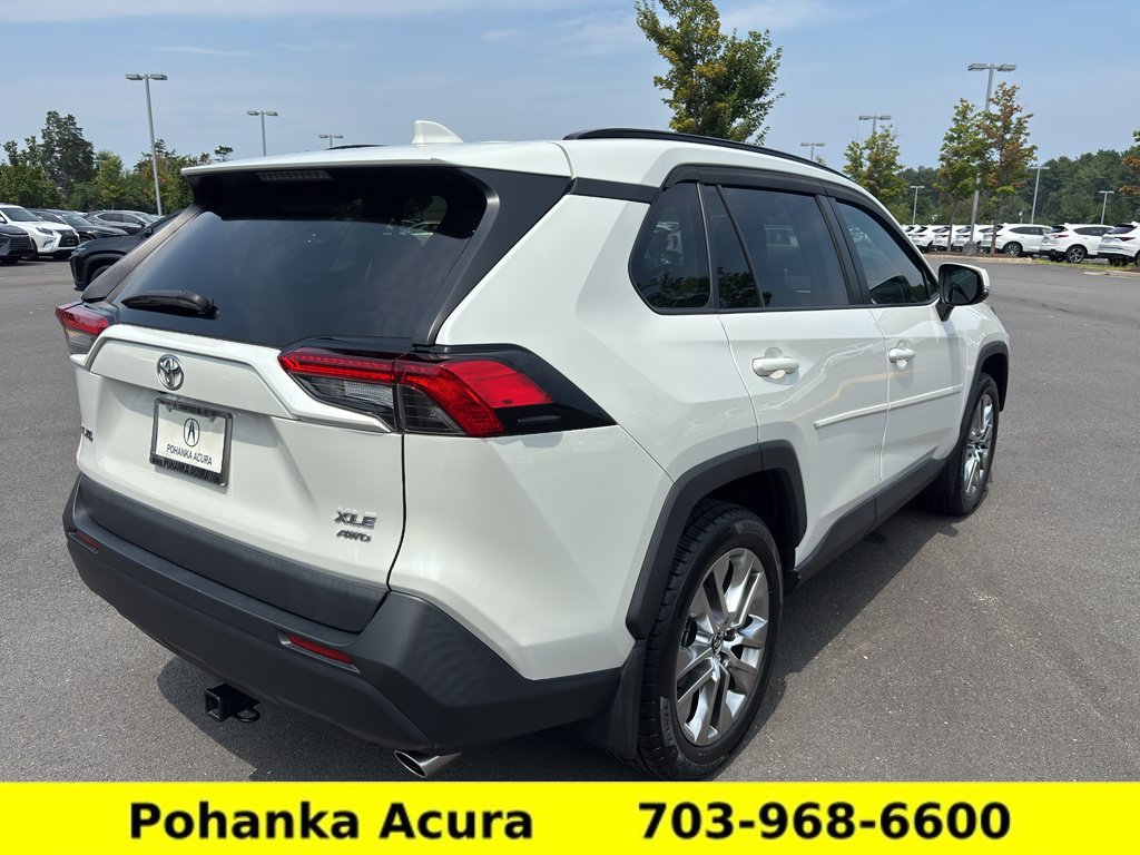Used 2021 Toyota RAV4 XLE Premium AWD/4WD image 7