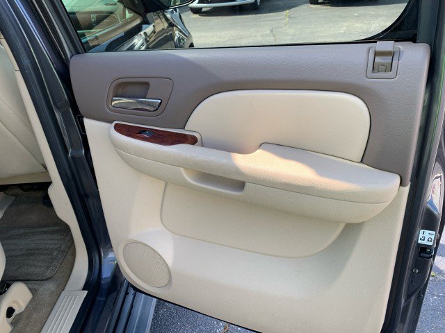 Used 2011 Chevrolet Avalanche LS RWD image 15
