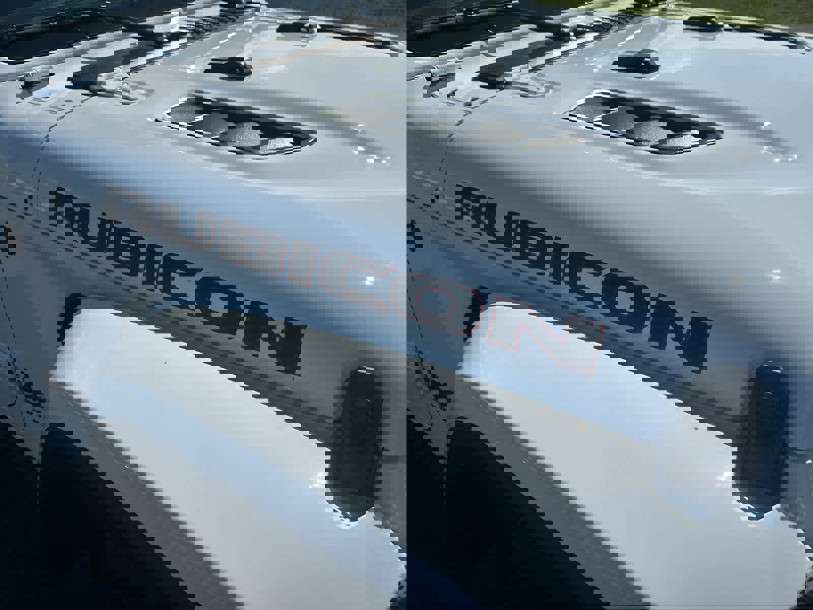 New 2025 Jeep Wrangler Unlimited Rubicon image 2