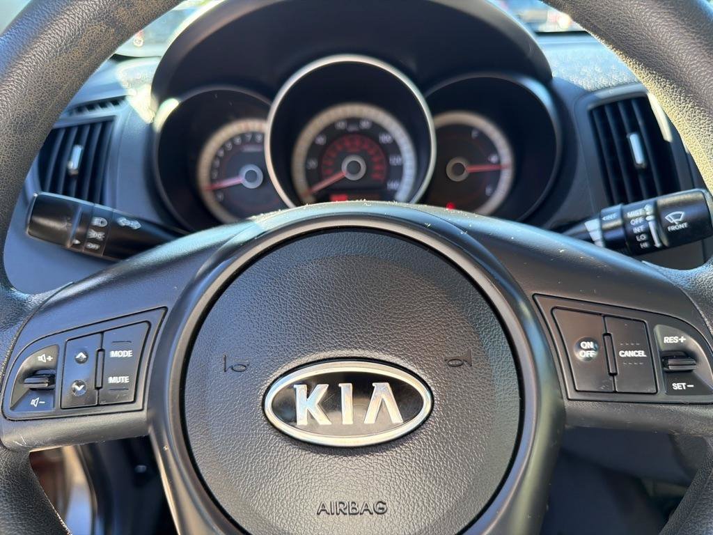 Used 2012 Kia Forte EX FWD image 14