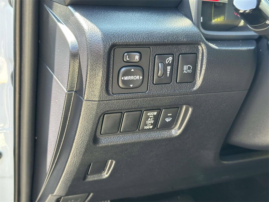 Used 2024 Toyota 4Runner TRD Off-Road image 19