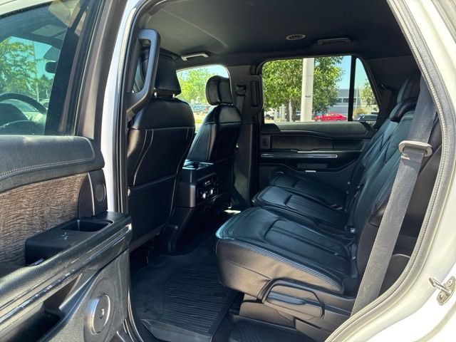 Used 2019 Ford Expedition Limited AWD/4WD image 16