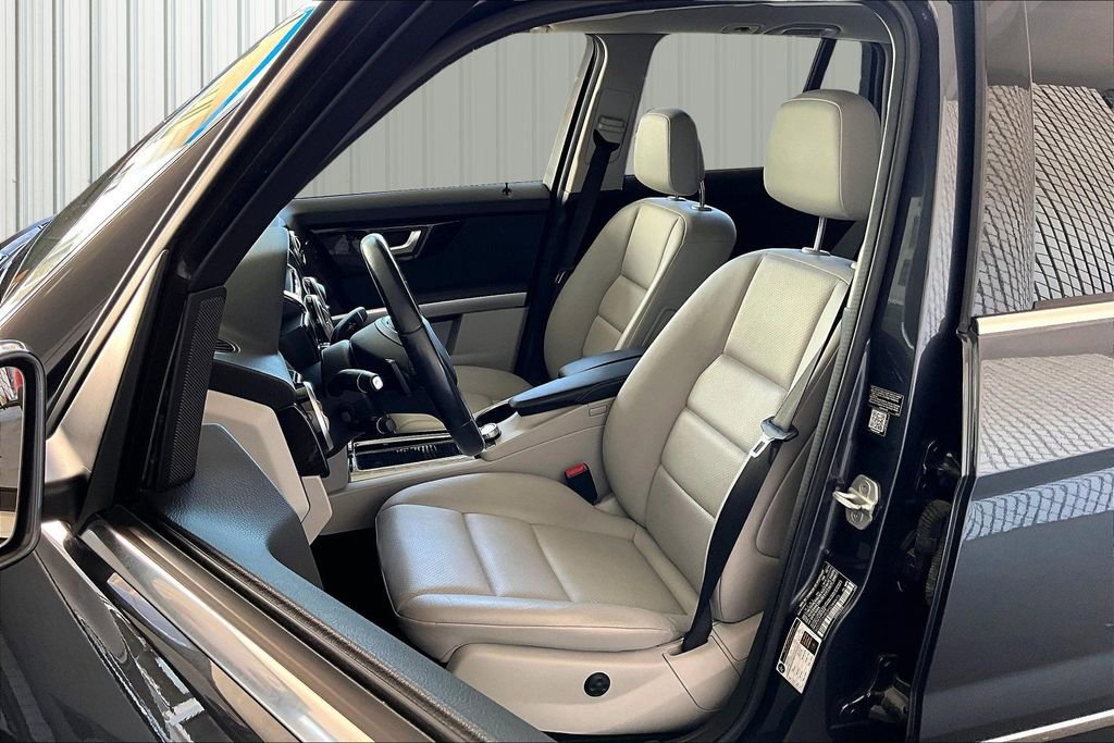 Used 2015 Mercedes-Benz GLK 350 2WD image 14