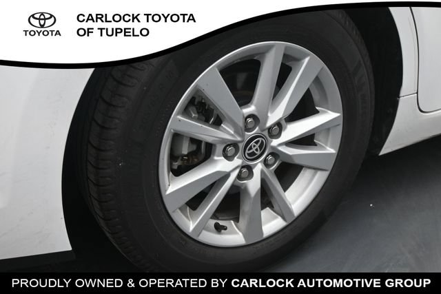 Used 2025 Toyota Camry SE FWD image 38