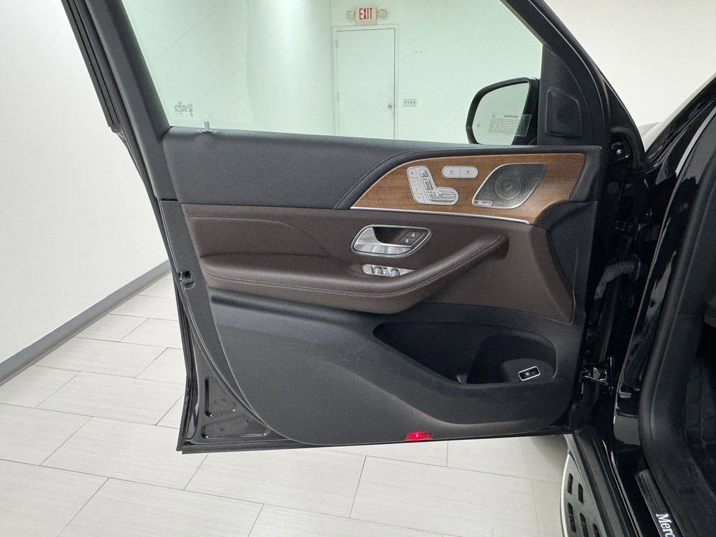 Used 2021 Mercedes-Benz GLE 450 4MATIC image 9