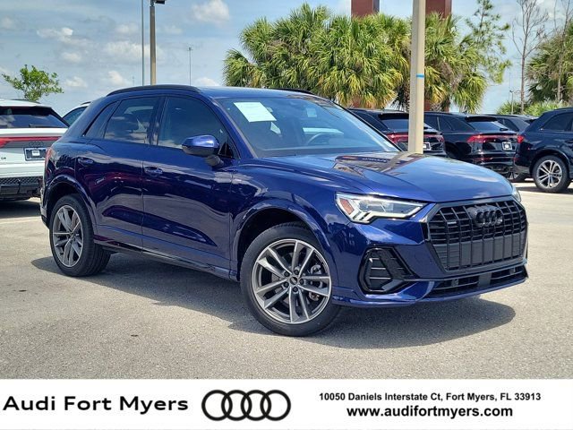 Certified 2025 Audi Q3 2.0T Premium w/ Convenience Package AWD/4WD image 1