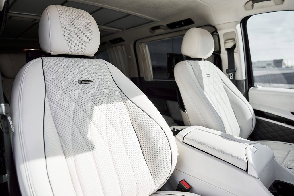 Used 2021 Mercedes-Benz Metris Passenger w/ Premium Safety Package image 47