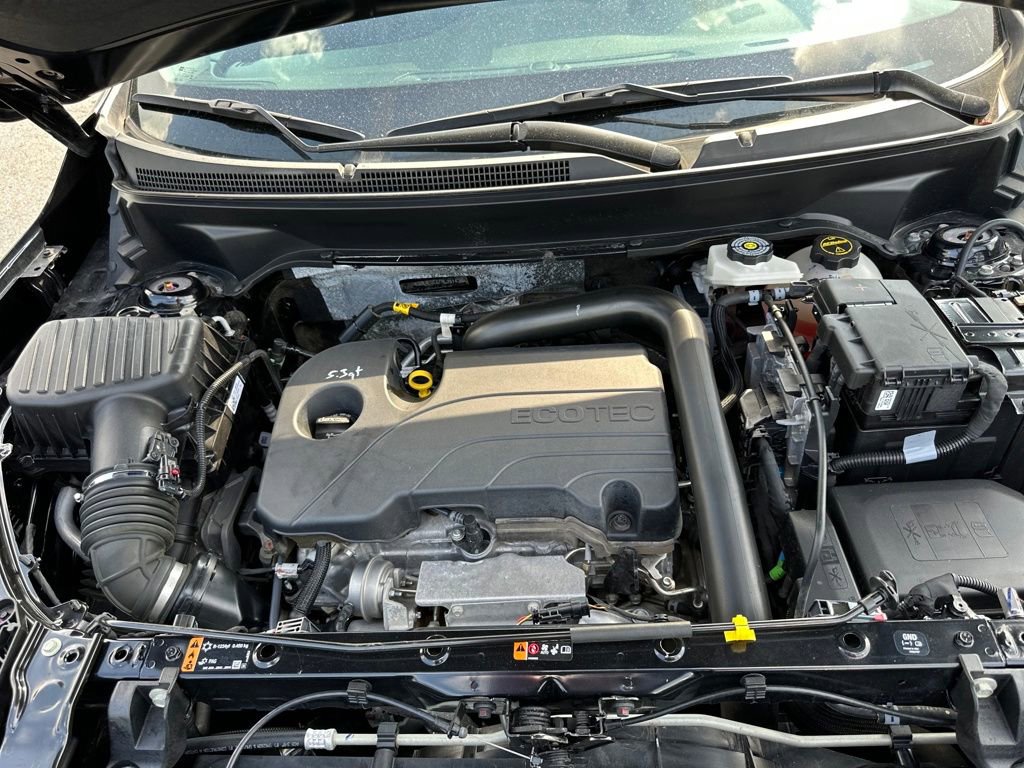 Used 2024 GMC Terrain SLT image 23