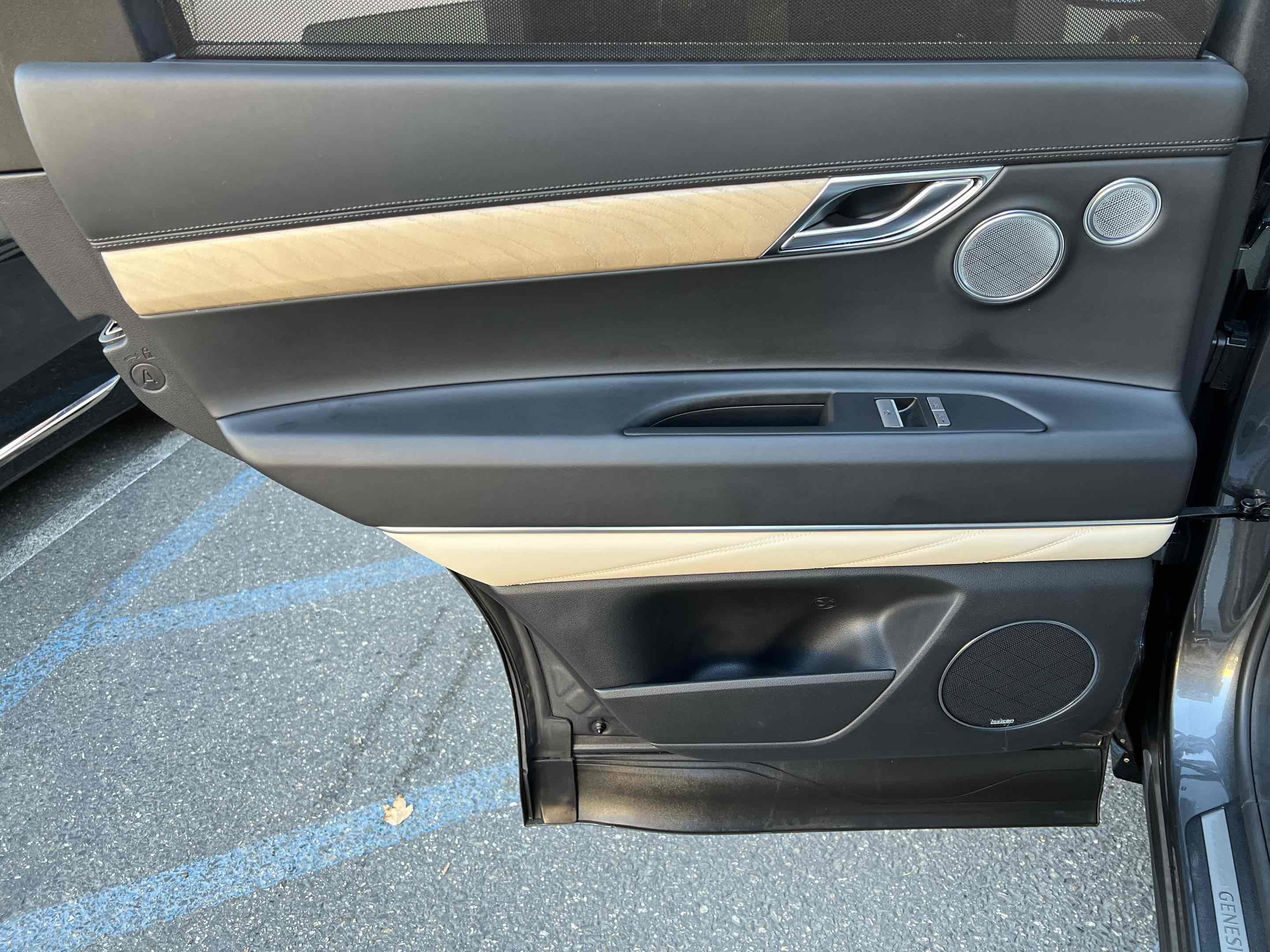 Used 2022 Genesis GV80 2.5T w/ Advanced Package 03 image 63