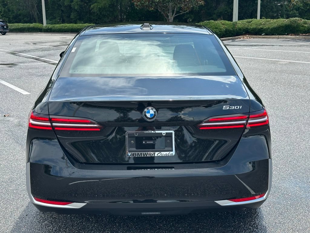 Certified 2026 BMW 530i w/ Premium Package RWD image 4