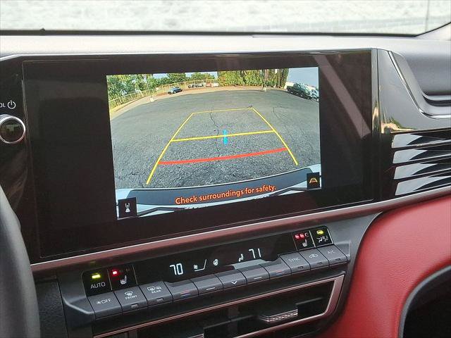 Certified 2025 Toyota Camry XSE AWD/4WD image 17