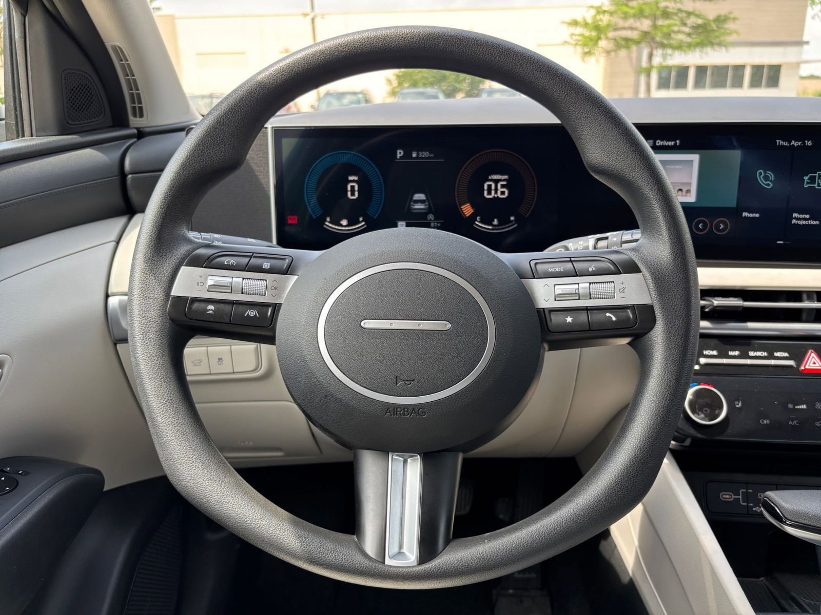 Used 2025 Hyundai Tucson SEL AWD/4WD image 31