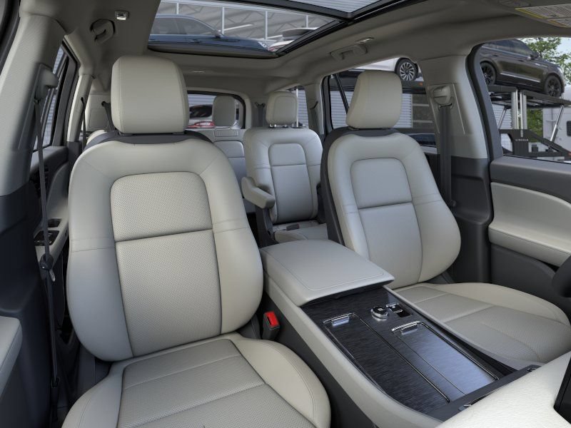 New 2026 Lincoln Aviator 2WD image 10