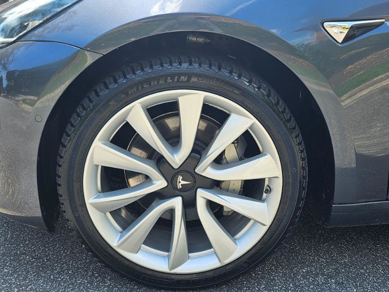 Used 2020 Tesla Model 3 Long Range AWD/4WD image 17