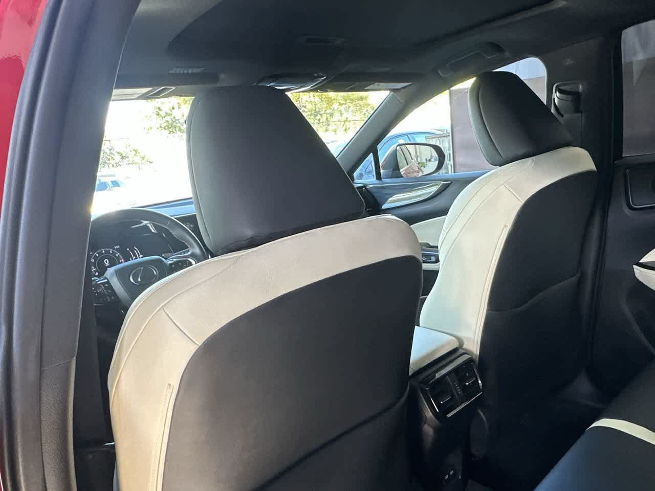 Used 2024 Lexus NX 250 FWD w/ Towing Package (2000 Lbs) image 23