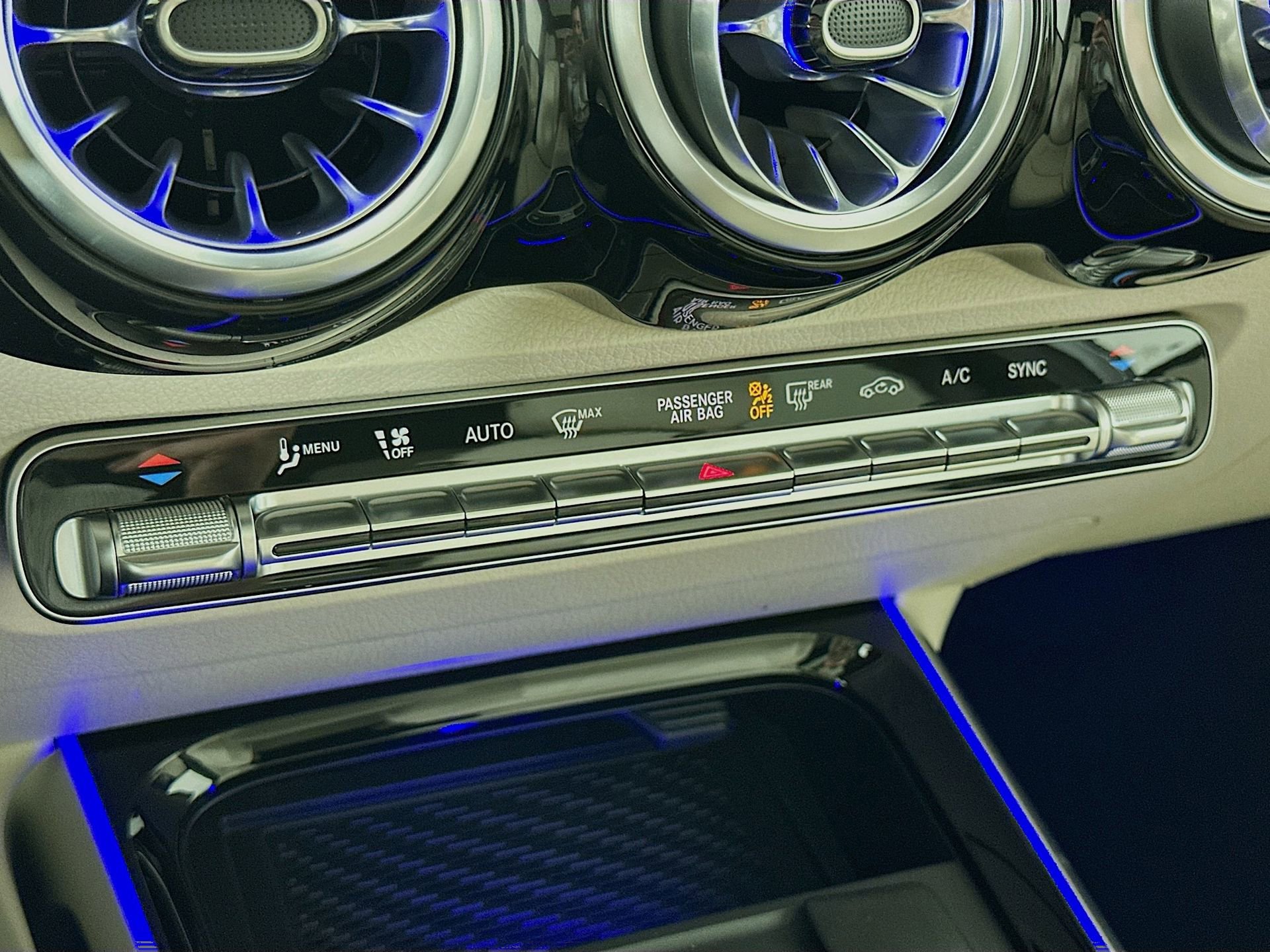 New 2026 Mercedes-Benz GLB 250 image 17