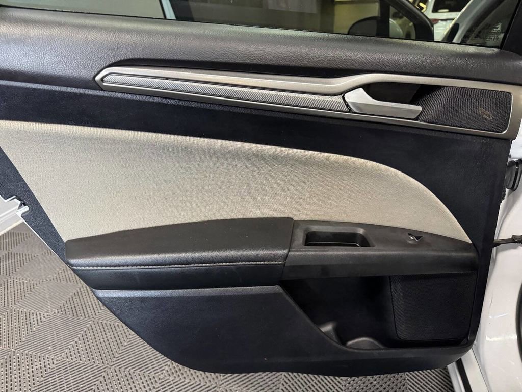 Used 2019 Ford Fusion S image 45