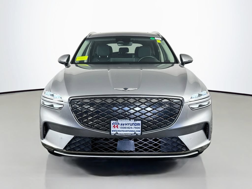 Used 2023 Genesis Electrified GV70 AWD/4WD image 11
