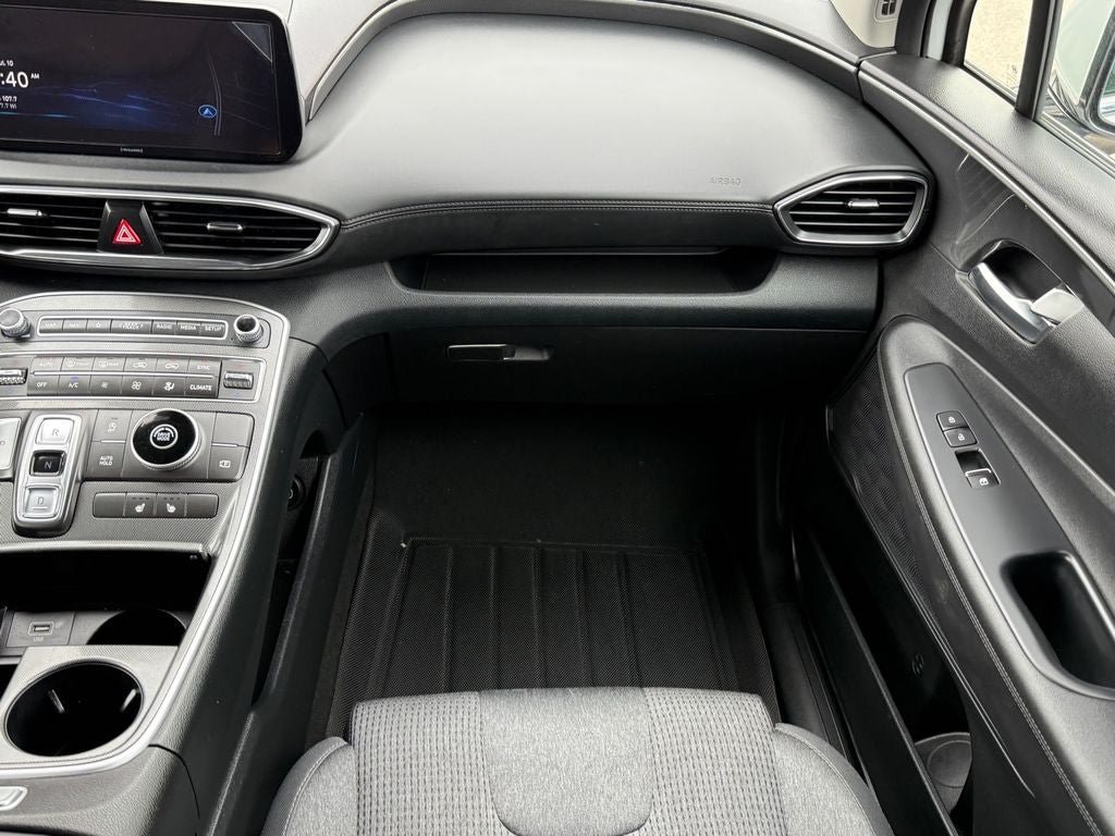 Used 2023 Hyundai Santa Fe SEL FWD image 15