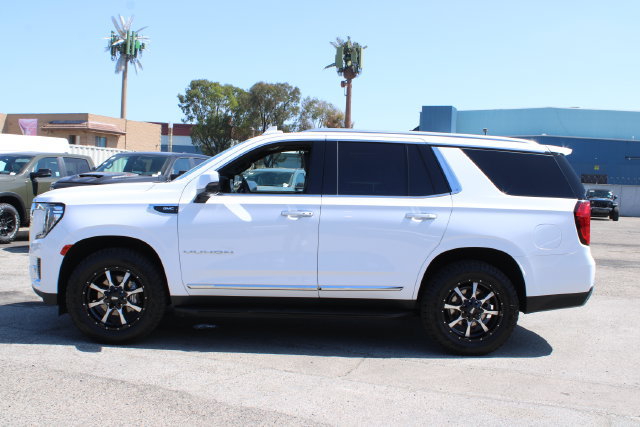 Used 2022 GMC Yukon SLT w/ SLT Premium Package RWD image 10