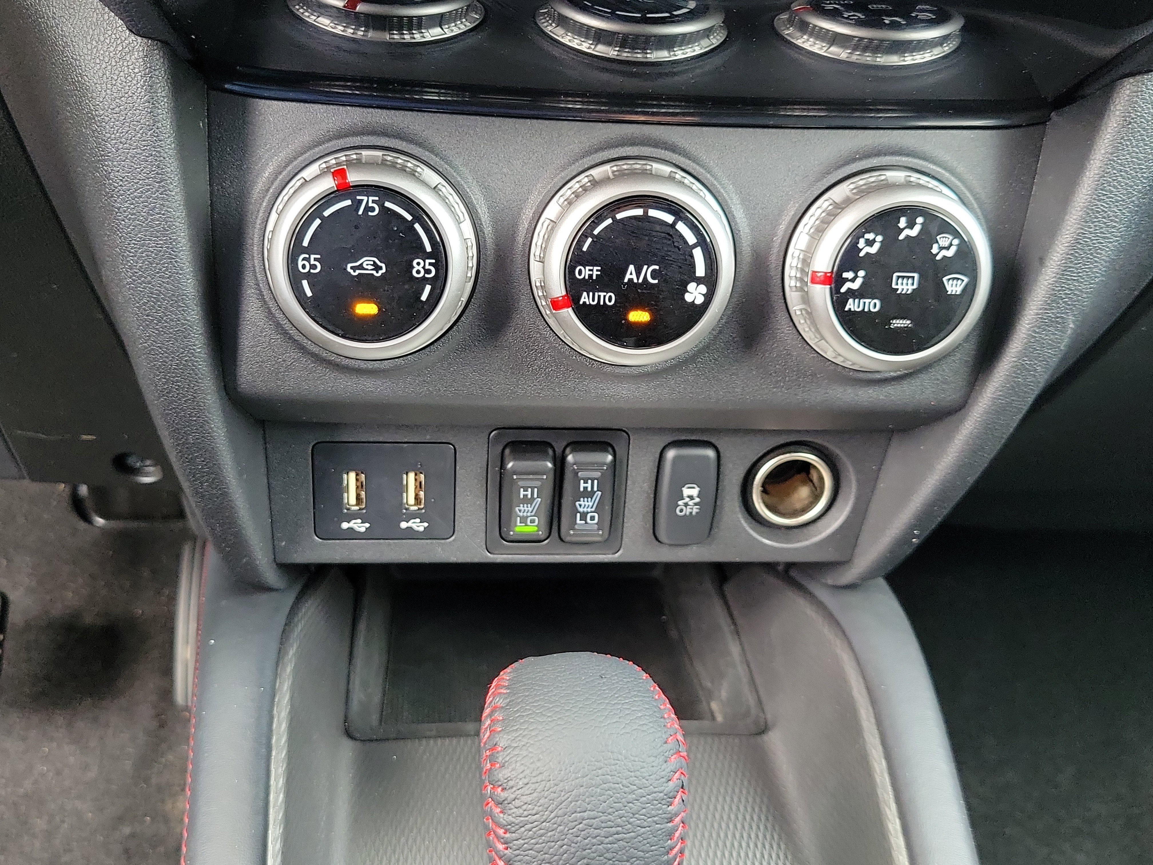 Used 2025 Mitsubishi Outlander Sport LE AWD/4WD image 24