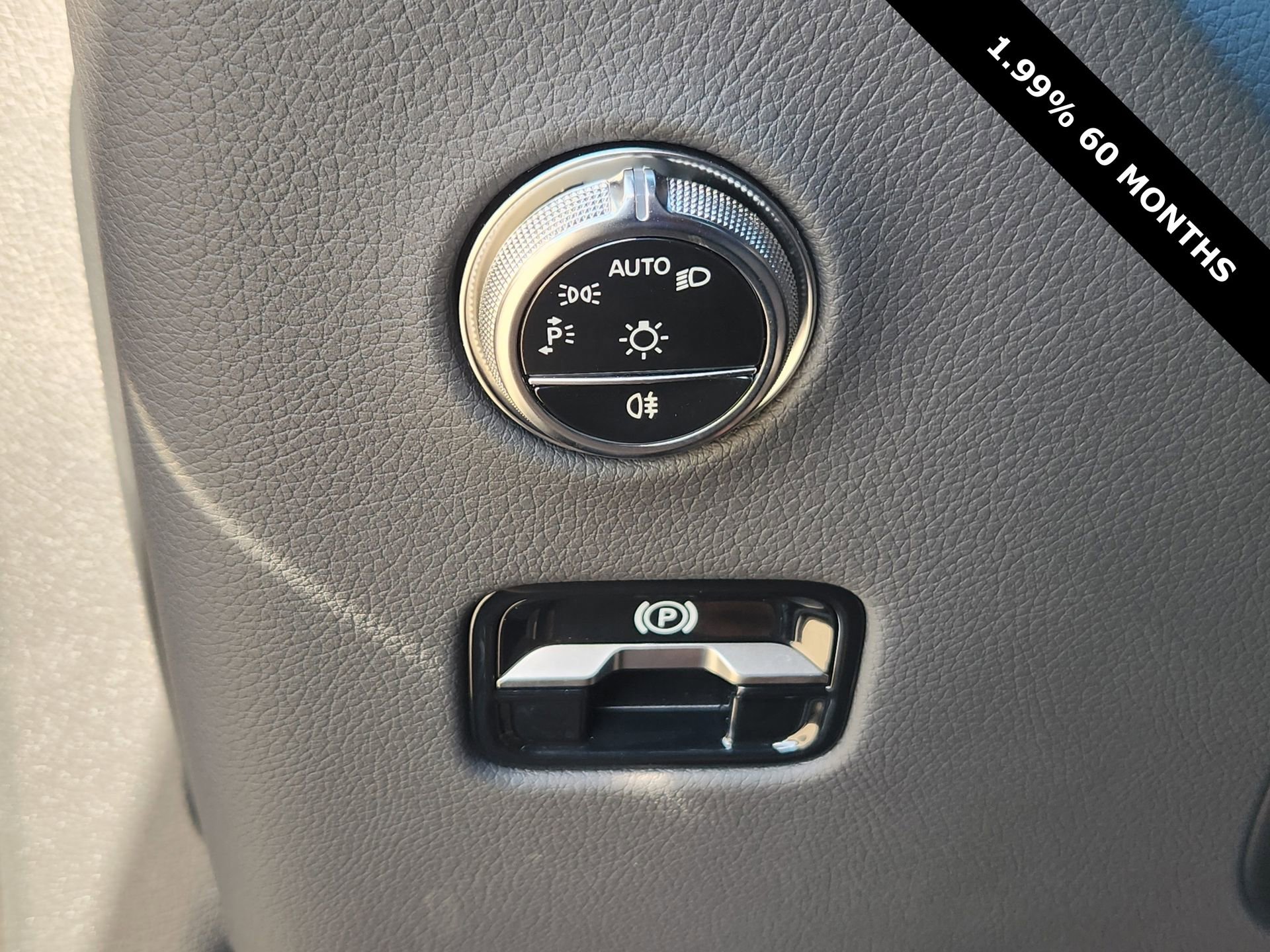 Certified 2025 Mercedes-Benz GLC 300 image 21