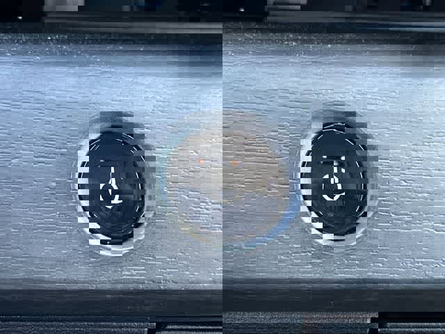 Used 2023 Nissan Ariya FWD image 10