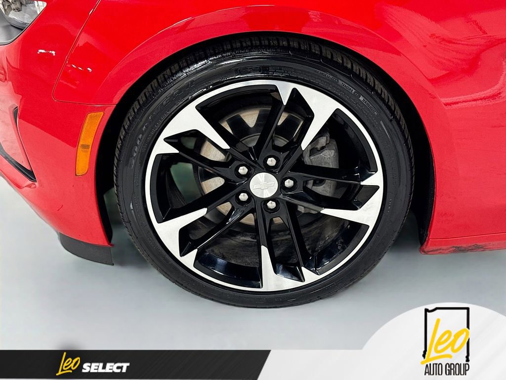 Used 2021 Chevrolet Camaro LT w/ RS Package RWD image 29