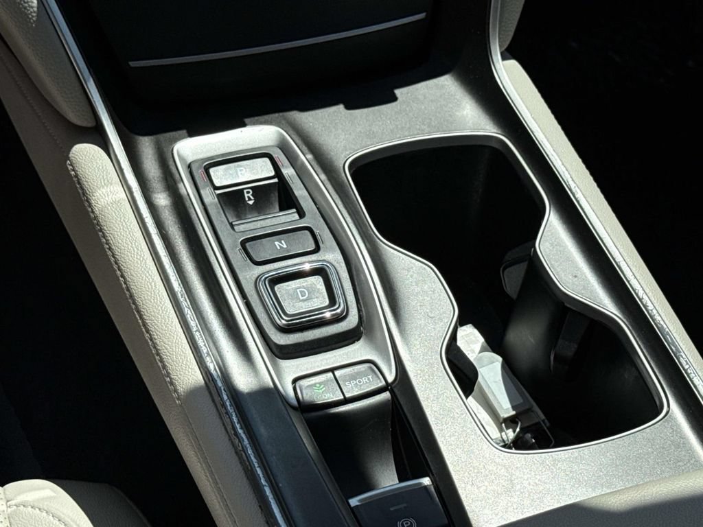 Used 2020 Honda Accord Touring image 35