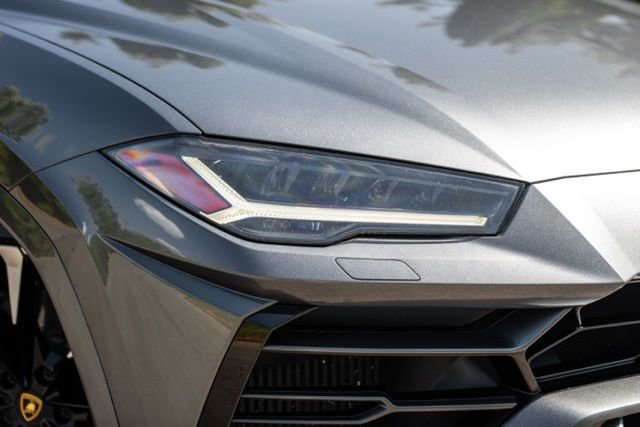 Used 2019 Lamborghini Urus image 8