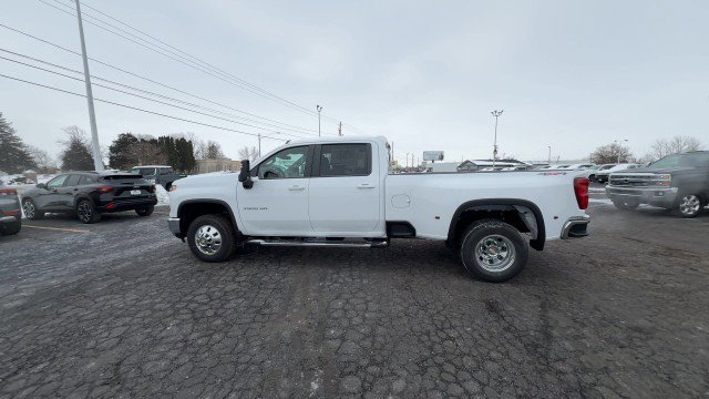 New 2026 Chevrolet Silverado 3500 LT w/ All Star Edition image 5