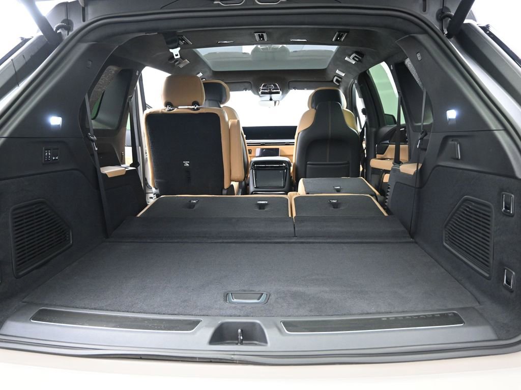 New 2026 Cadillac Escalade IQ Luxury 2 image 19