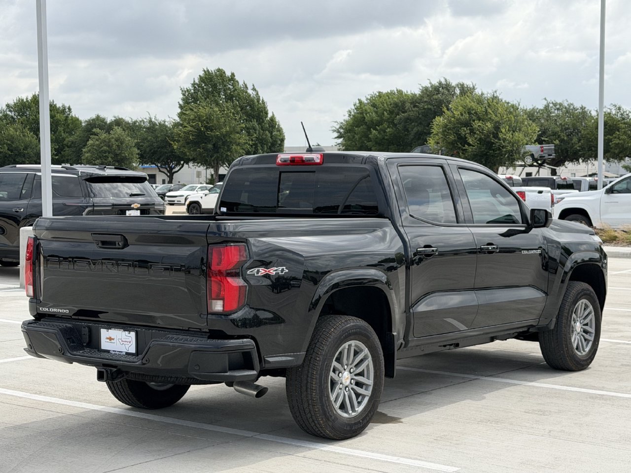New 2026 Chevrolet Colorado LT w/ LT Convenience Package AWD/4WD image 4