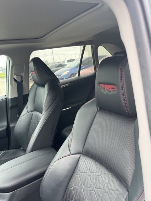 Used 2021 Toyota RAV4 TRD Off-Road image 11