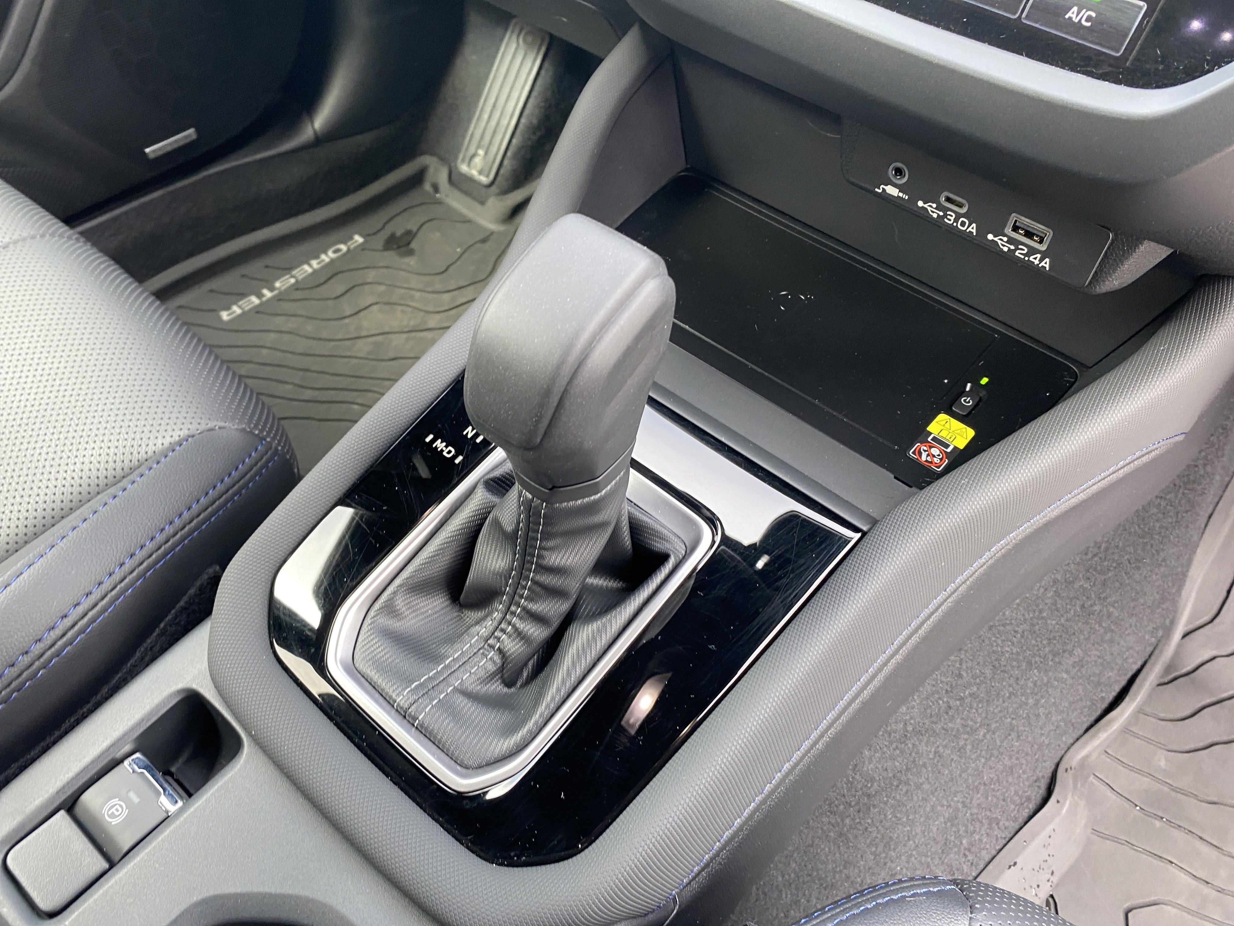 Used 2025 Subaru Forester Limited image 16