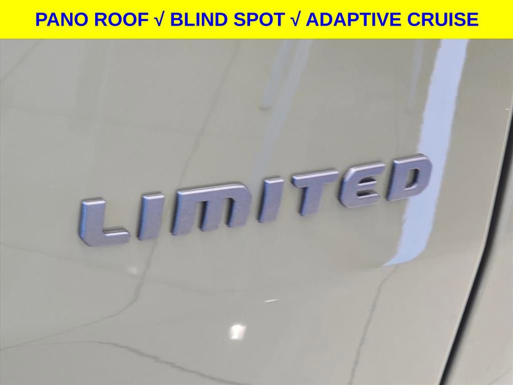 New 2026 Jeep Cherokee Laredo image 17