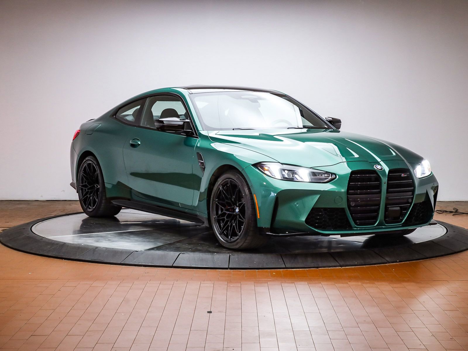 Used 2026 BMW M4 Competition RWD image 6