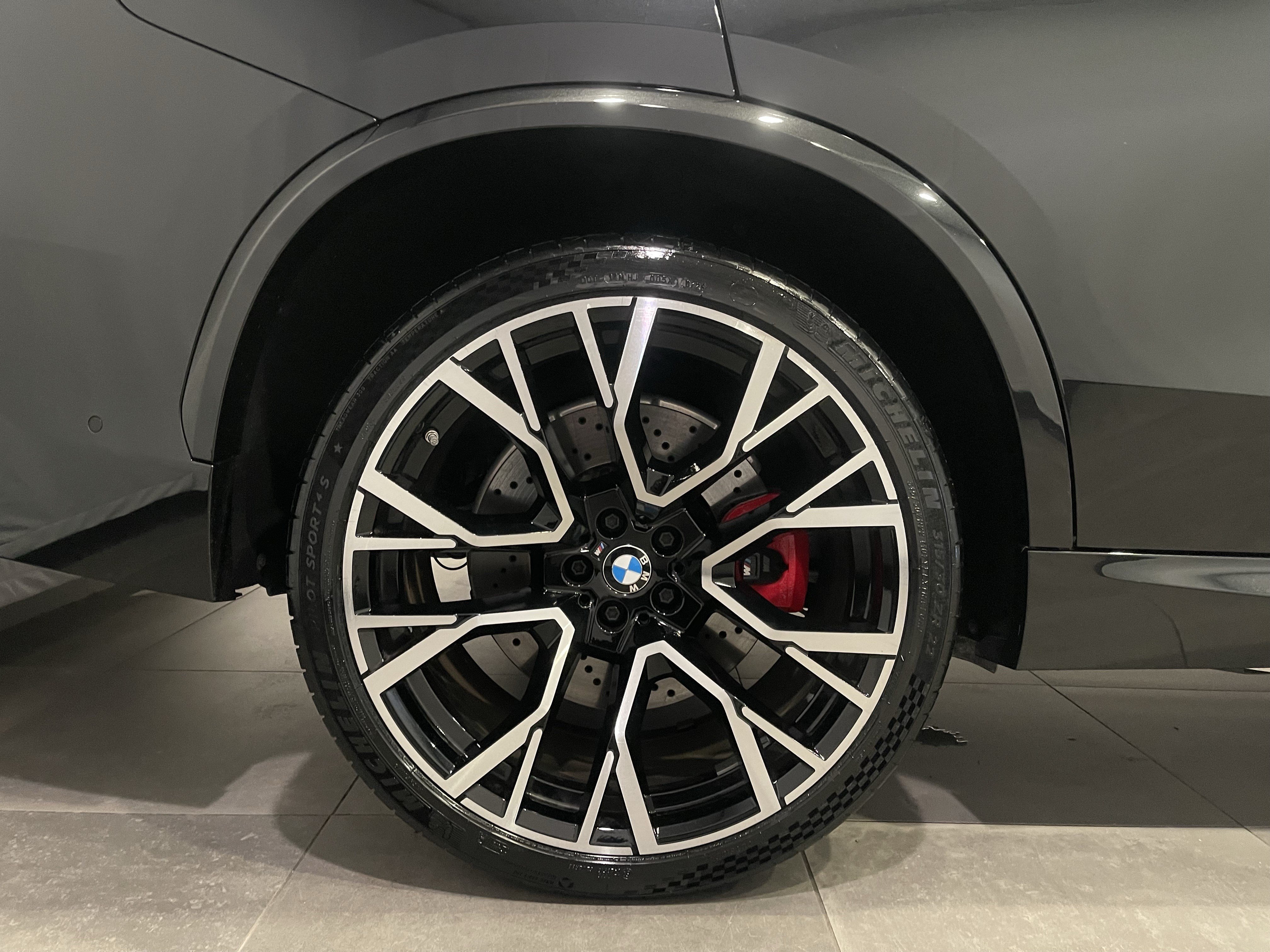 Used 2024 BMW X5 M Competition AWD/4WD image 9
