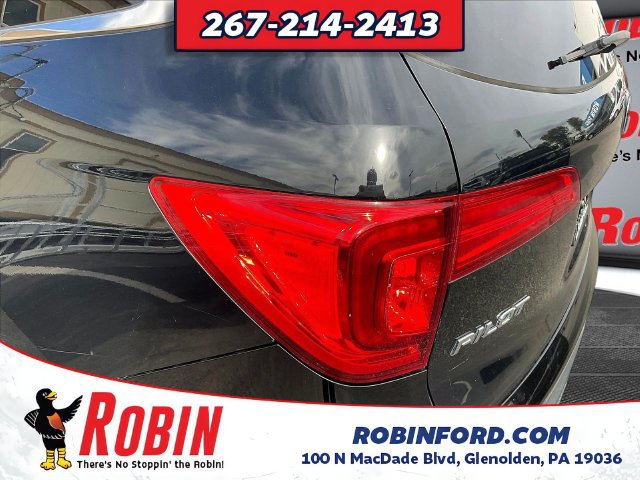 Used 2016 Honda Pilot Elite image 23
