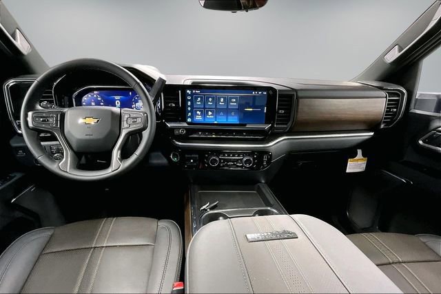 New 2026 Chevrolet Silverado 3500 High Country AWD/4WD image 7