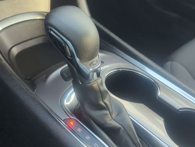 Used 2022 Chevrolet Malibu LT image 20