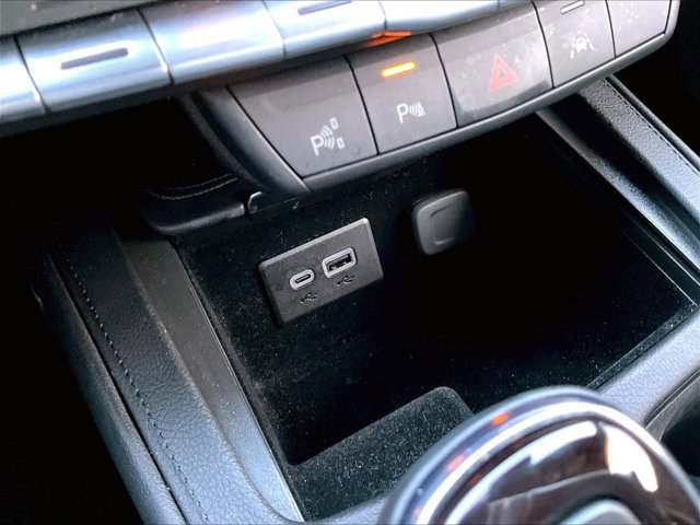 Used 2023 Cadillac XT4 Premium Luxury w/ Enhanced Visibility Package image 26